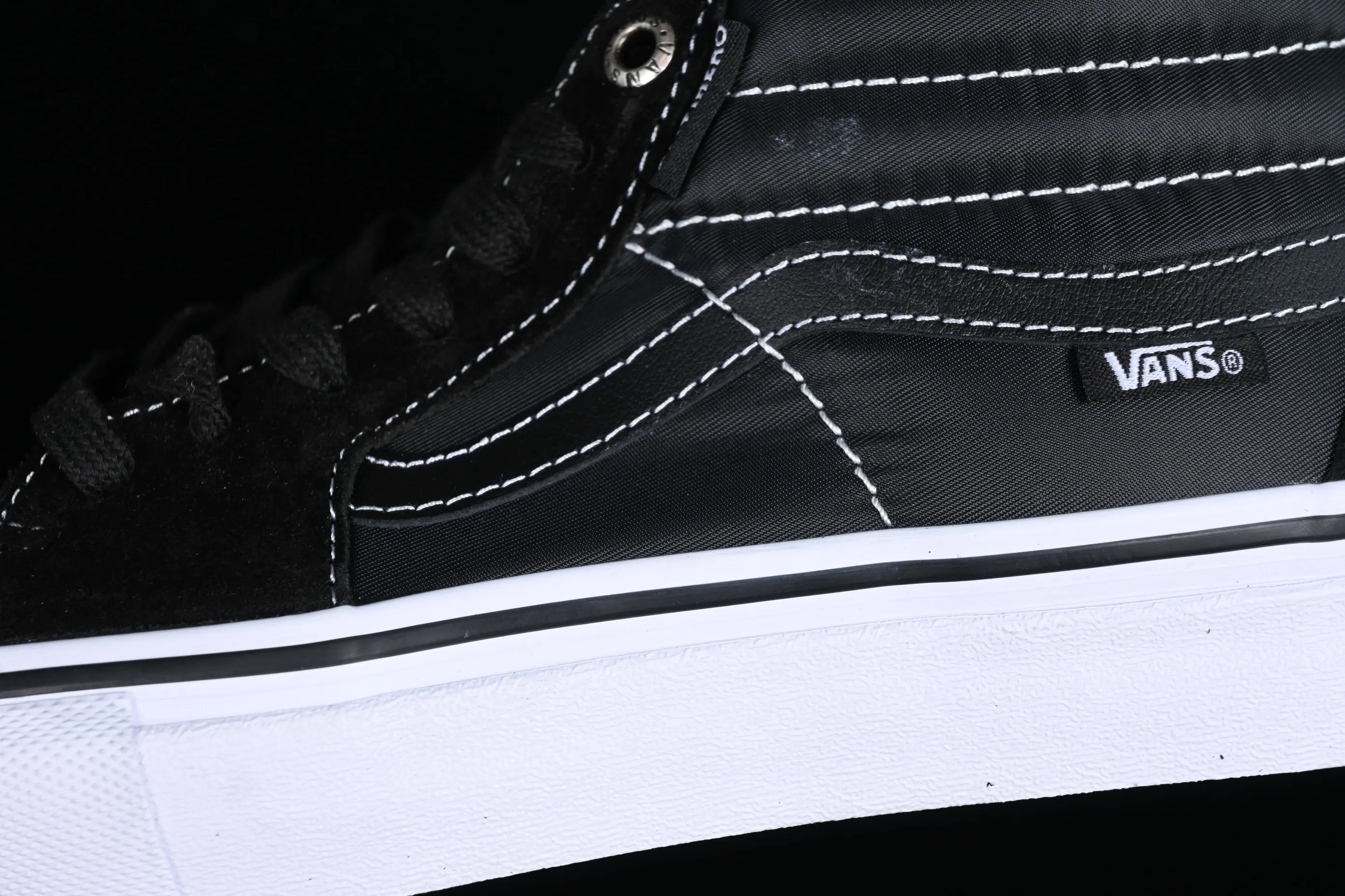 All categories Vans Vans series Vans Mid Vans China Vans Sk8-Mid Pro Antihero cooperation model mid-top professional skateboard shoes VN0A7TNH2D9